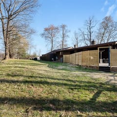 Asheville Farm Retreat, hot tub, King bed, firepit