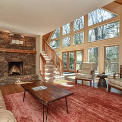 Asheville Cabin Retreat: Hot Tub, Fireplace